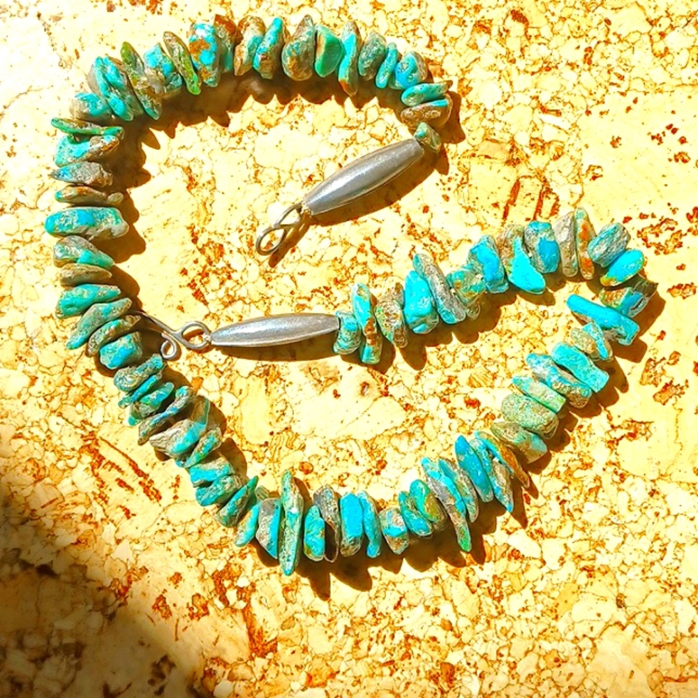 Turquoise necklace of natural Turquoise nuggets - Picture 1 of 4
